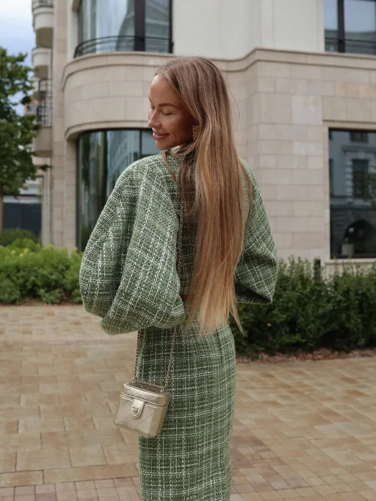 PuraDama™ Elodie | Tweed intero con giacca corta e gonna midi