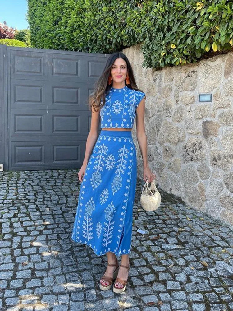 PuraDama™ Elira | Conjunto de top y falda bordado estilo mediterráneo