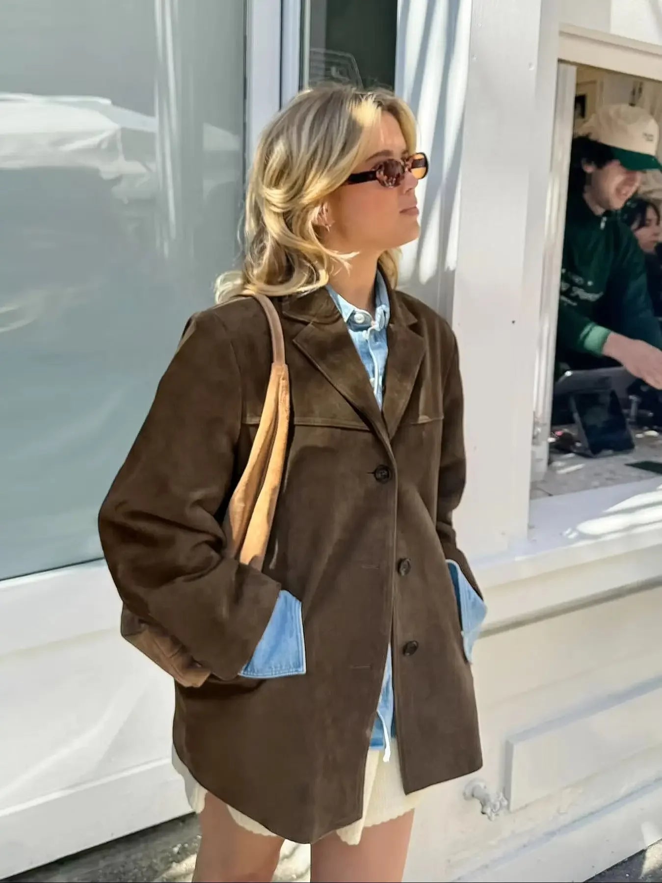 PuraDama™Verona | Giacca scamosciata marrone con taglio sartoriale