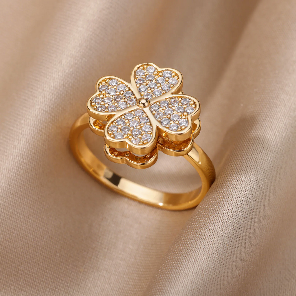 PuraDama™ Cloveria | Spinning Floral Ring