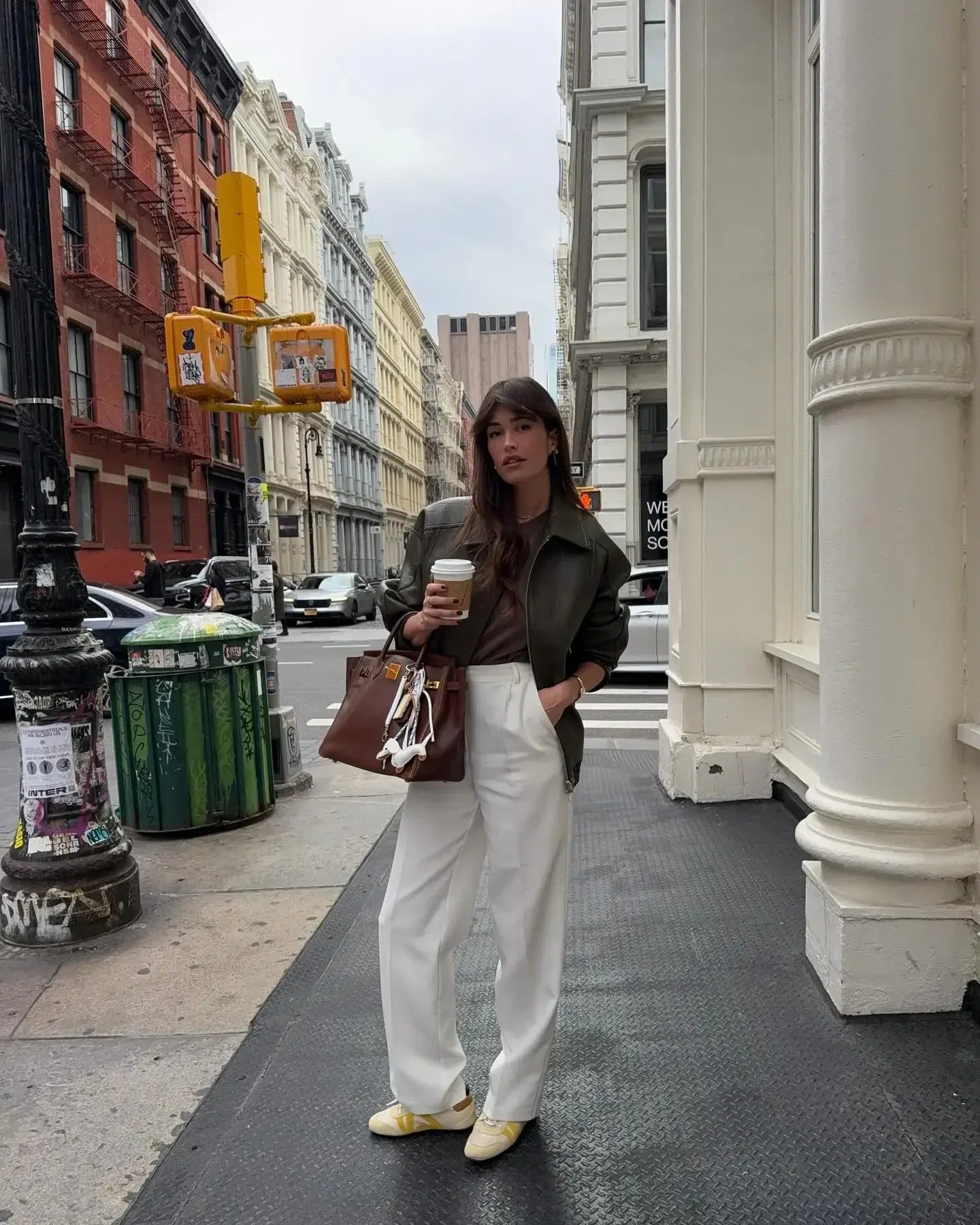 PuraDama™ Veyra | Giacca in pelle effetto oversize verde oliva